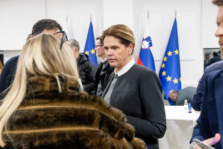 OBISK VLADE V PRIMORSKO NOTRANJSKI REGIJI 8.1.2025 - Valter Leban-8478